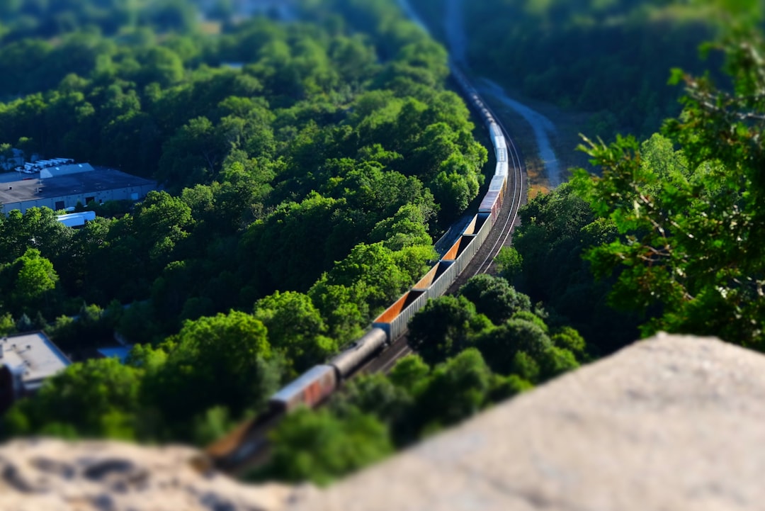 Sustainable Wanderlust: Embracing Eco-Friendly Outdoor Travel